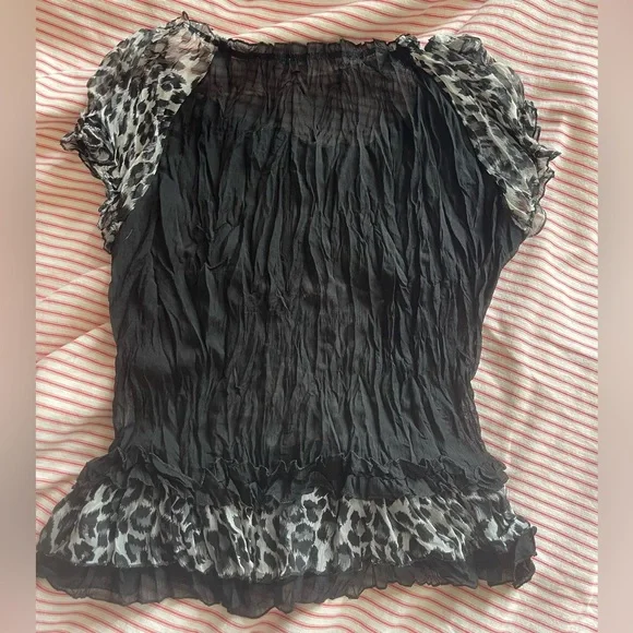 Leopard top - Picture 2 of 3